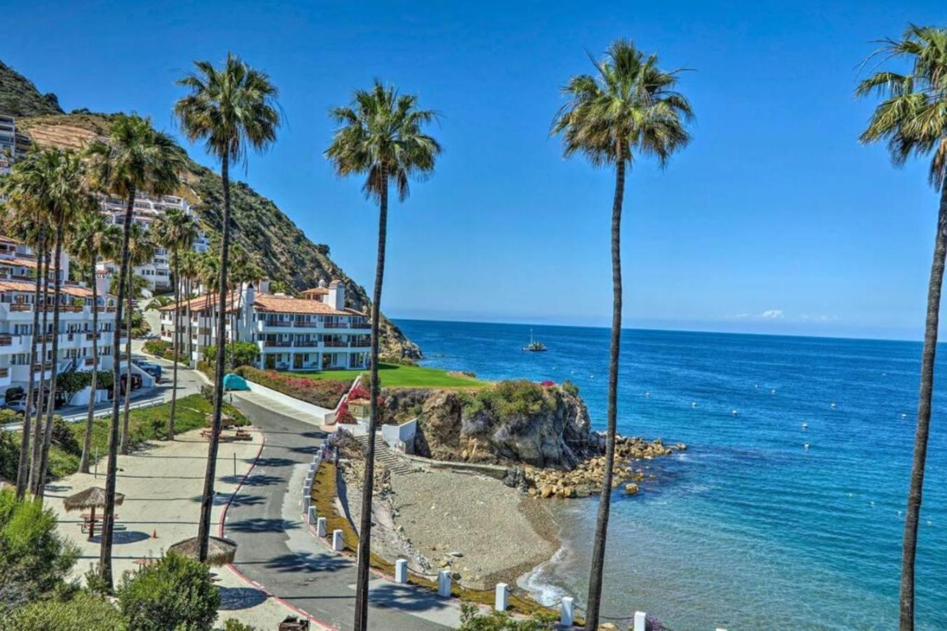 Gorgeous Oceanfront Villa With Panoramic Views 아발론 외부 사진