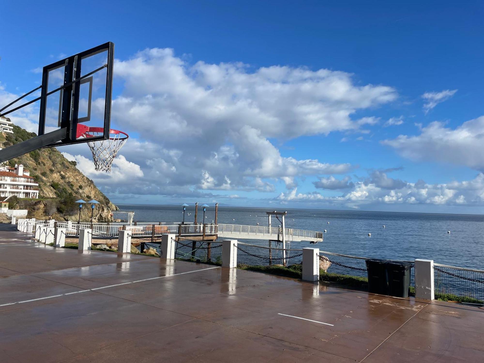 Gorgeous Oceanfront Villa With Panoramic Views 아발론 외부 사진
