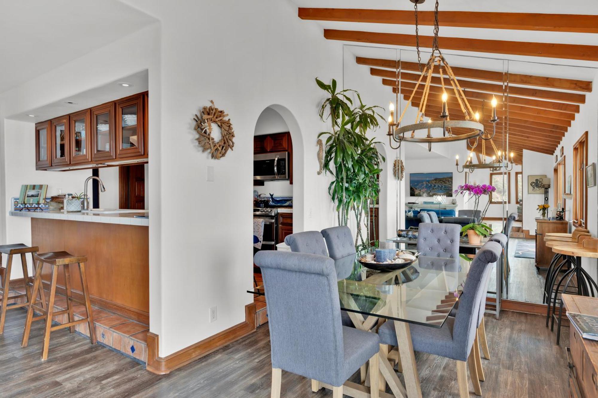 Gorgeous Oceanfront Villa With Panoramic Views 아발론 외부 사진